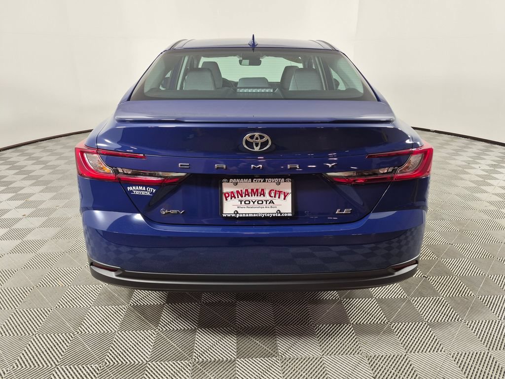Used 2025 Toyota Camry LE FWD image 4