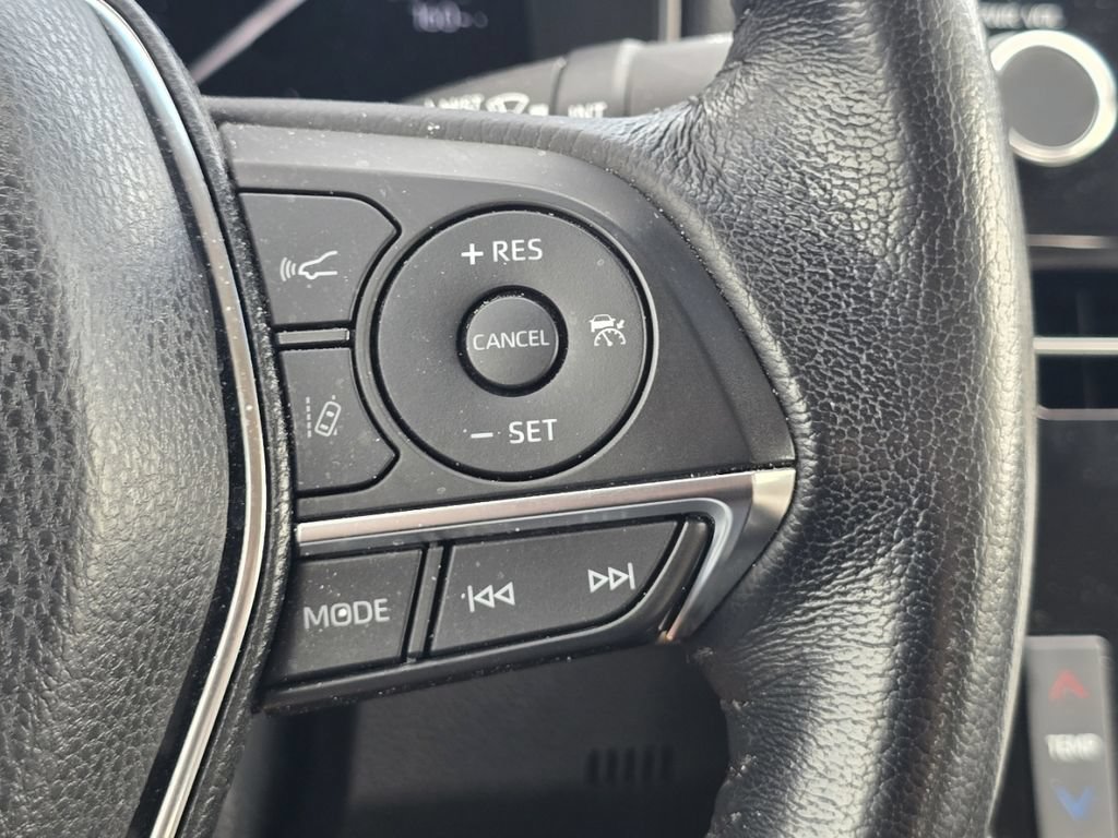 Certified 2019 Toyota Avalon XLE w/ Moonroof Package FWD image 30