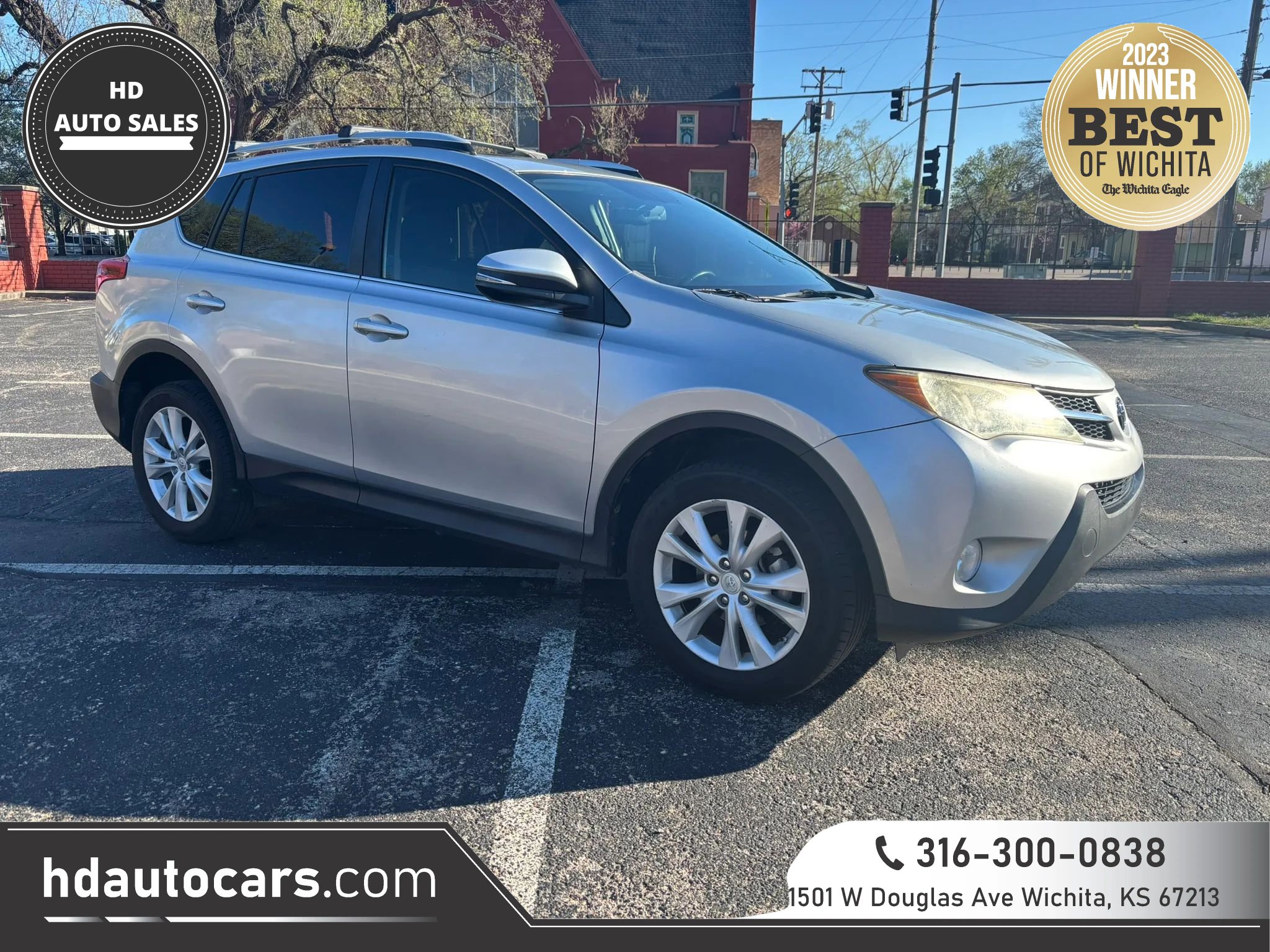 Used 2013 Toyota RAV4 Limited image 1