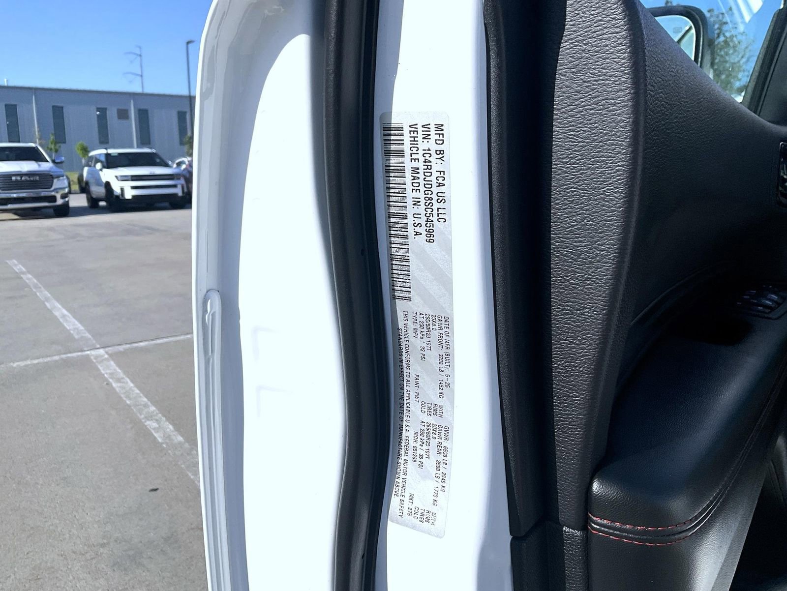 Used 2025 Dodge Durango GT AWD/4WD image 27