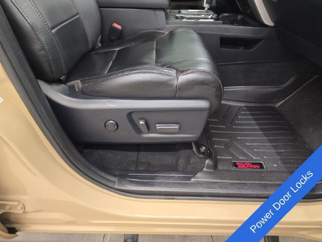 Used 2017 Toyota Tundra Limited w/ Limited Premium Package RWD image 10