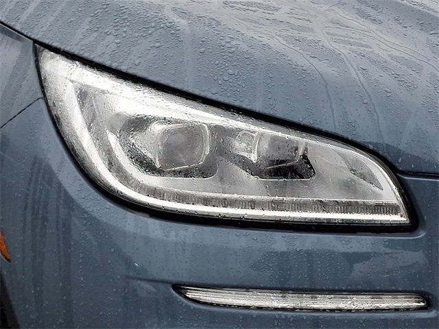 Used 2025 Lincoln Corsair Reserve w/ Equipment Group 202A image 9