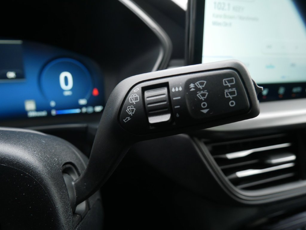 New 2025 Ford Escape Active w/ Active Premium Tech Pack AWD/4WD image 29