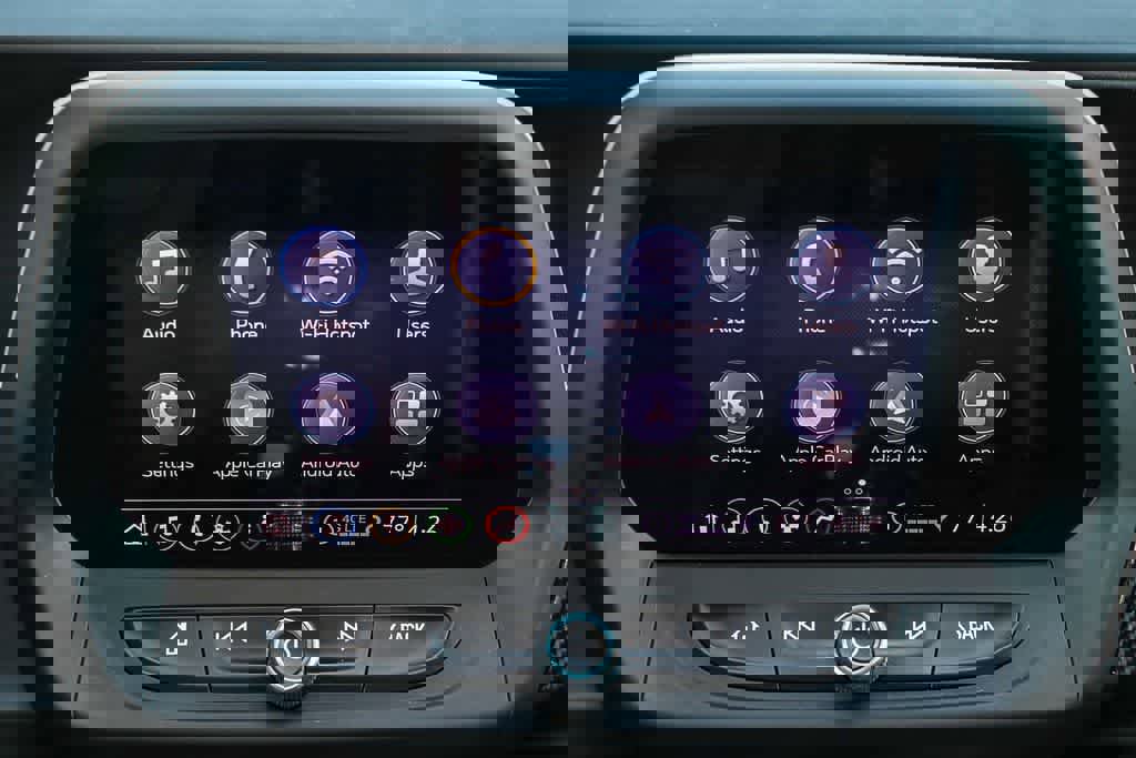 Used 2023 Chevrolet Camaro LT w/ RS Package image 16