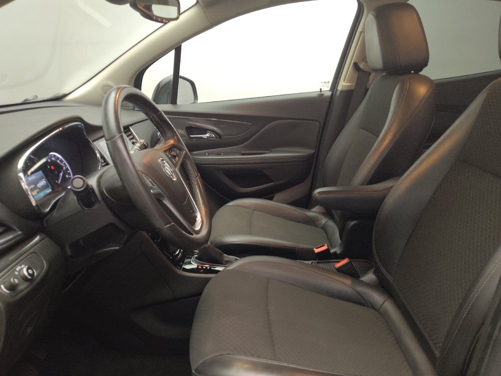 Used 2018 Buick Encore Preferred image 17