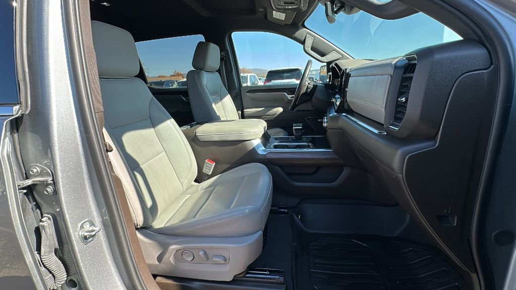 Used 2024 GMC Sierra 1500 SLT w/ SLT Premium Plus Package image 15