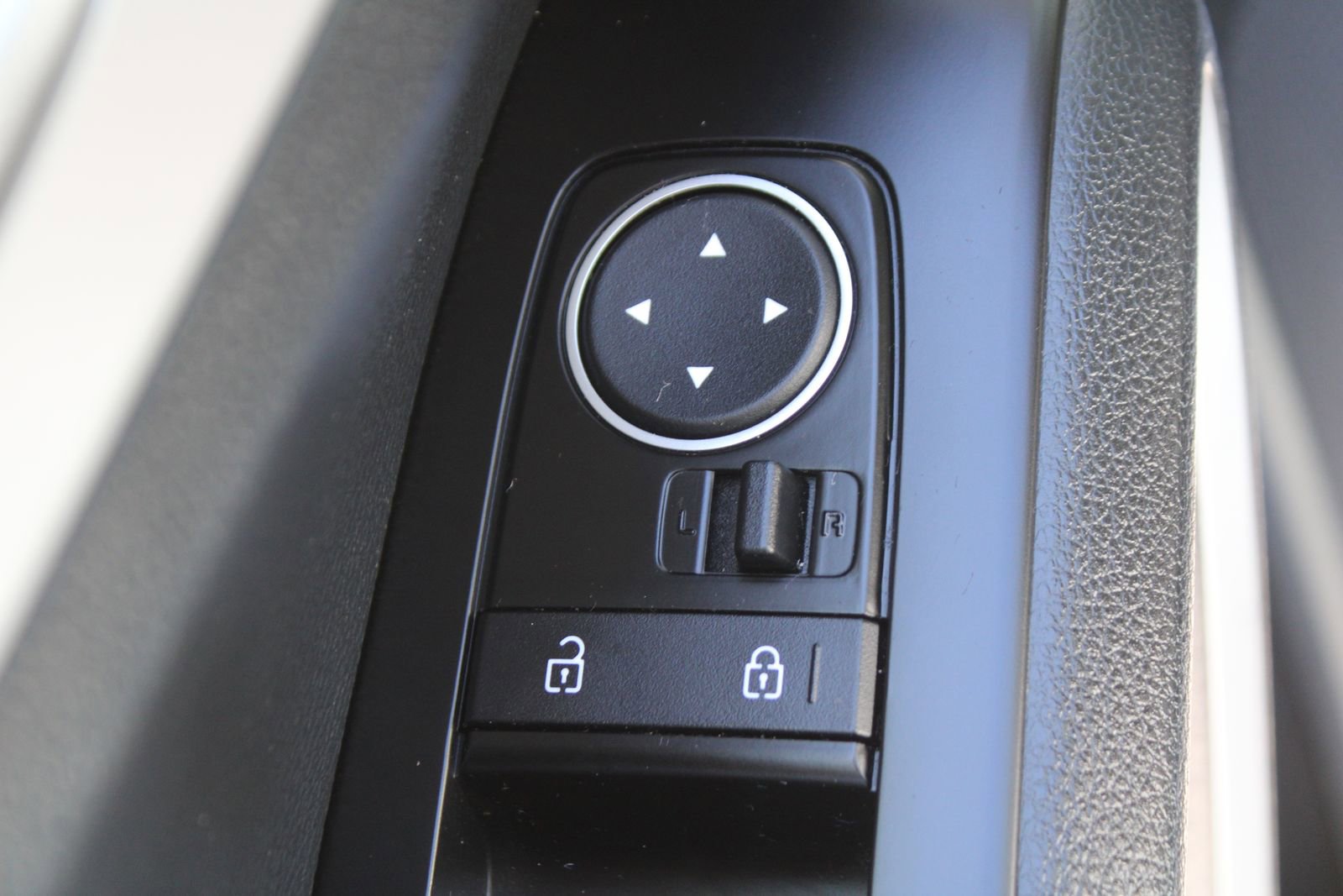 Certified 2023 Kia Soul S FWD image 20