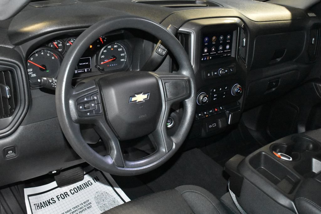 Used 2022 Chevrolet Silverado 1500 Custom AWD/4WD image 2