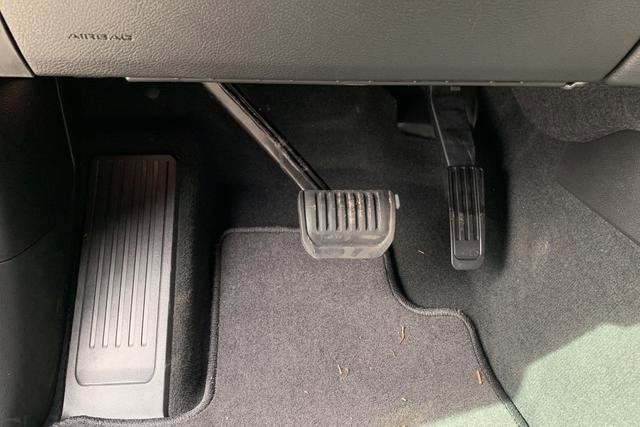 New 2025 Jeep Grand Cherokee Altitude image 18