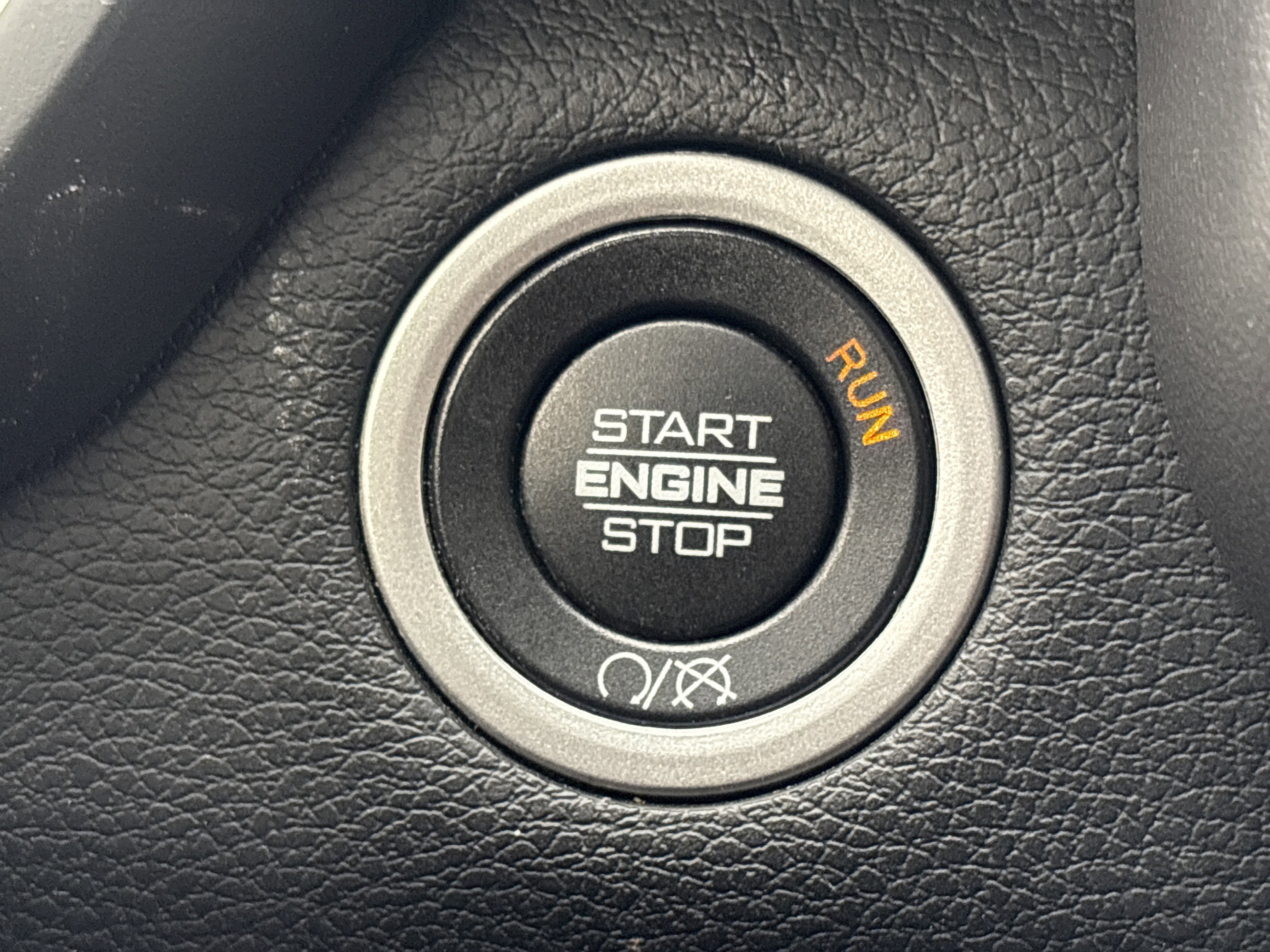 Used 2024 RAM 3500 Laramie w/ Night Edition image 33