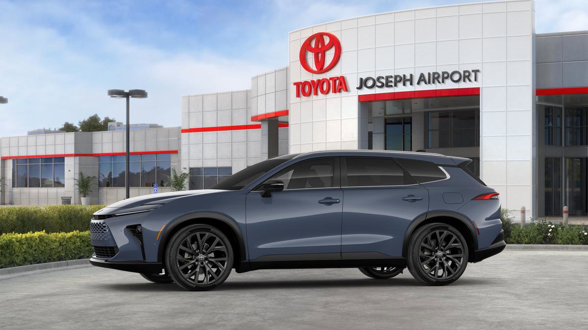 New 2025 Toyota Crown Signia w/ Advanced Technology Package image 35