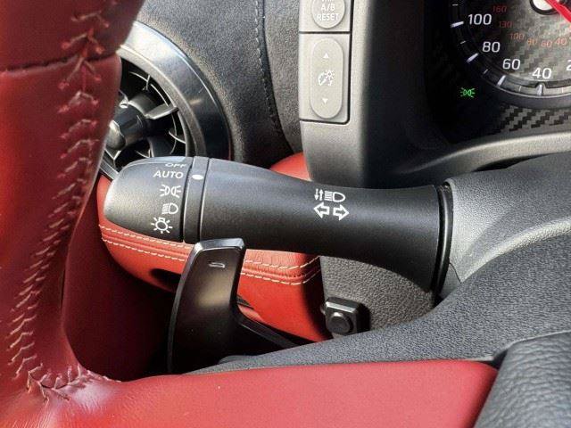 Used 2024 Nissan GT-R w/ Floor Mat Package AWD/4WD image 27