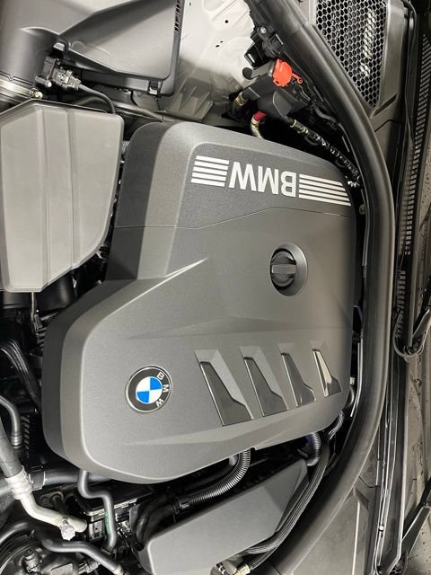 New 2026 BMW 330i xDrive Sedan w/ Premium Package AWD/4WD image 19