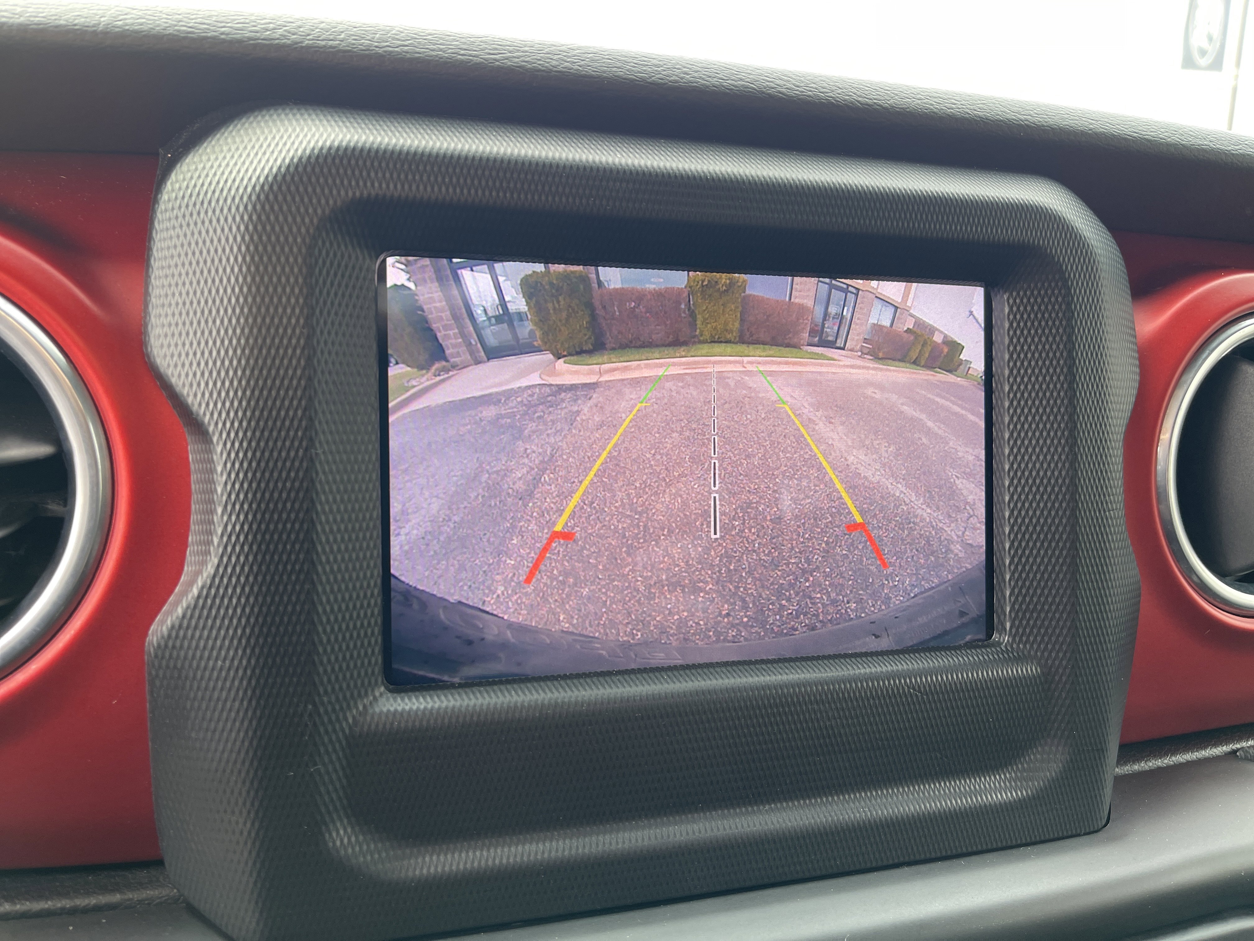 Used 2018 Jeep Wrangler Unlimited Rubicon w/ Steel Bumper Group image 17