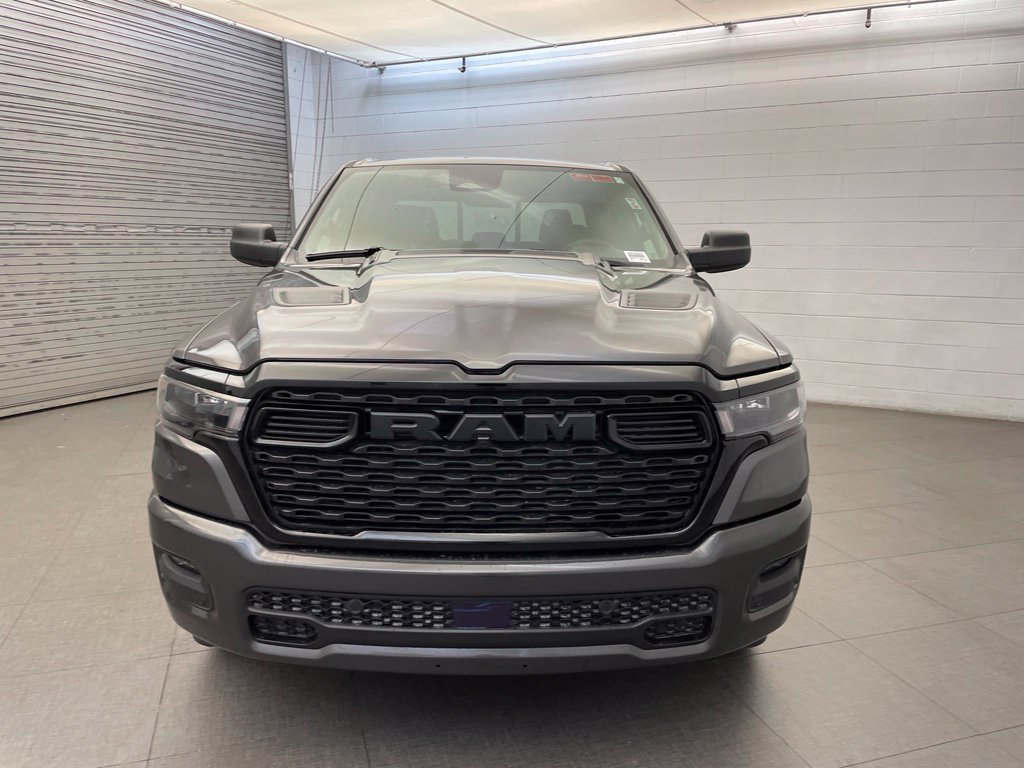 New 2026 RAM 1500 Express AWD/4WD image 8
