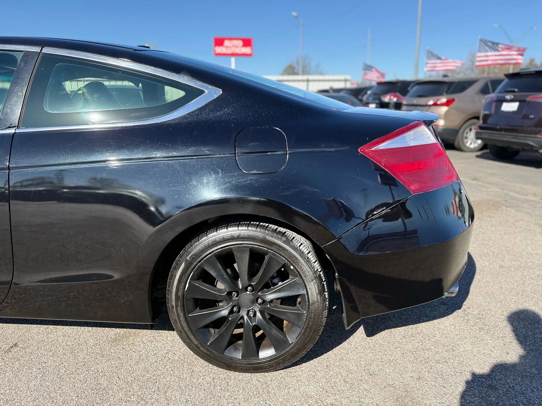 Used 2010 Honda Accord EX-L image 10