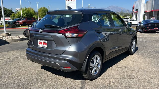 New 2025 Nissan Kicks Play S image 4