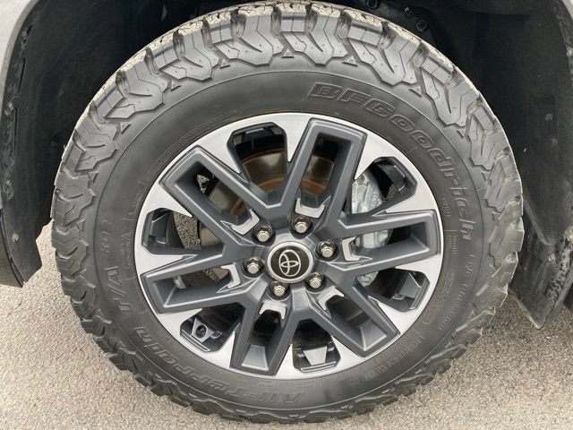 Certified 2024 Toyota Sequoia Limited AWD/4WD image 17