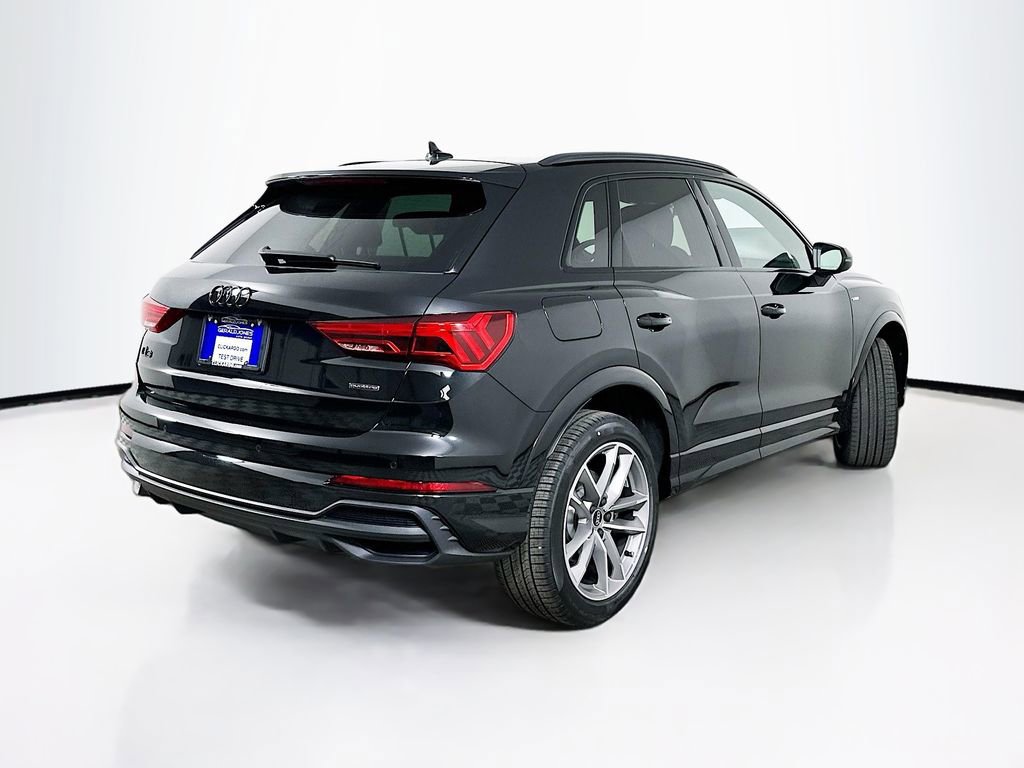Used 2025 Audi Q3 2.0T Premium AWD/4WD image 7