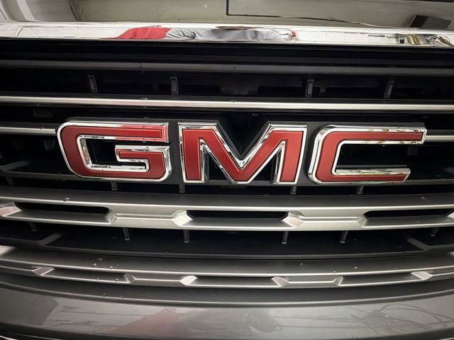 New 2026 GMC Sierra 1500 SLE image 46