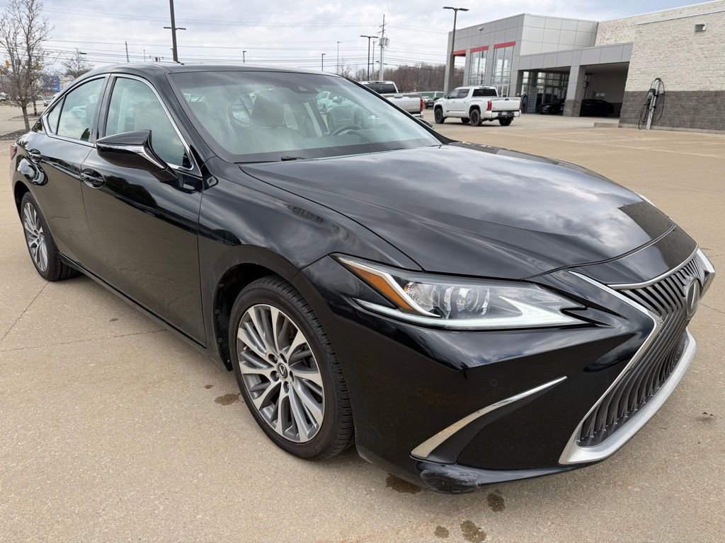 Used 2021 Lexus ES 250 w/ Premium Package image 7