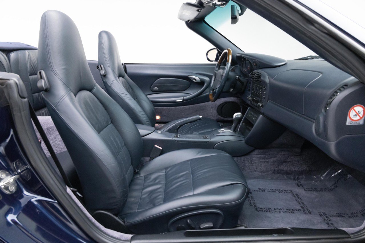 Used 2000 Porsche 911 Cabriolet image 4