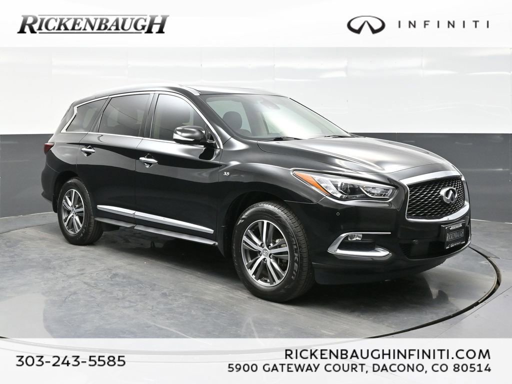 Used 2019 INFINITI QX60 Luxe w/ Essential Package