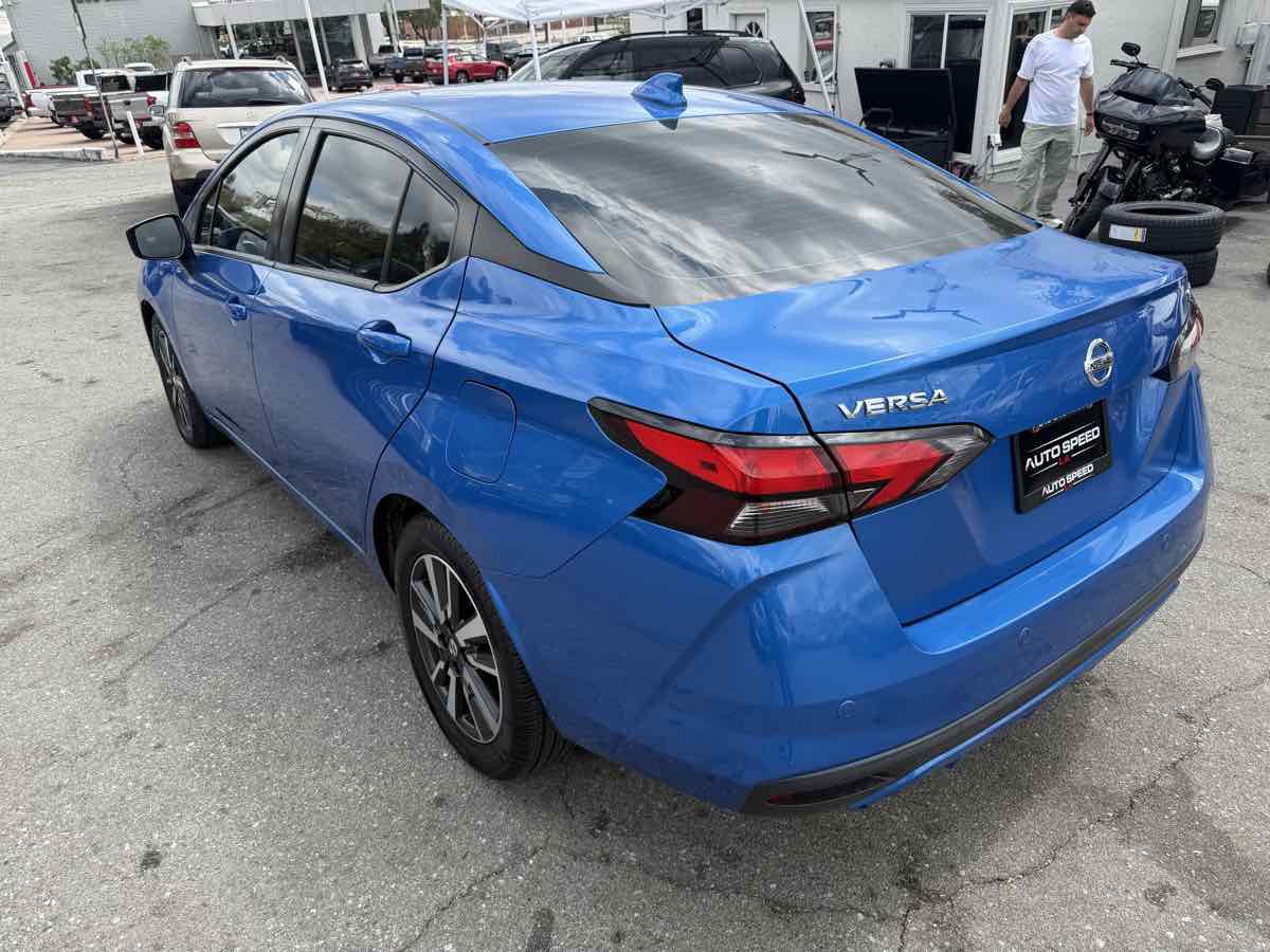 Used 2021 Nissan Versa SV FWD image 21