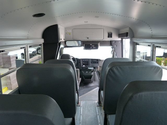 Used 2007 Chevrolet Express 3500 w/ School Bus Package RWD image 28