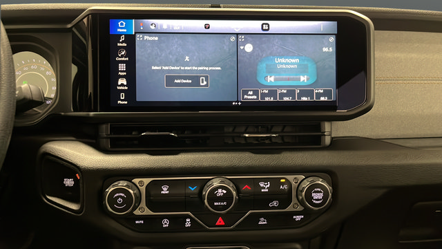 Used 2024 Jeep Wrangler Sport AWD/4WD image 12