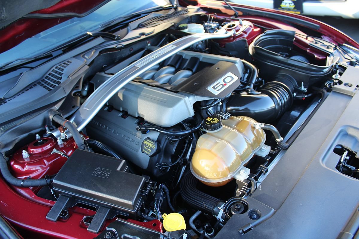 Used 2015 Ford Mustang GT Premium w/ GT Performance Package RWD image 30