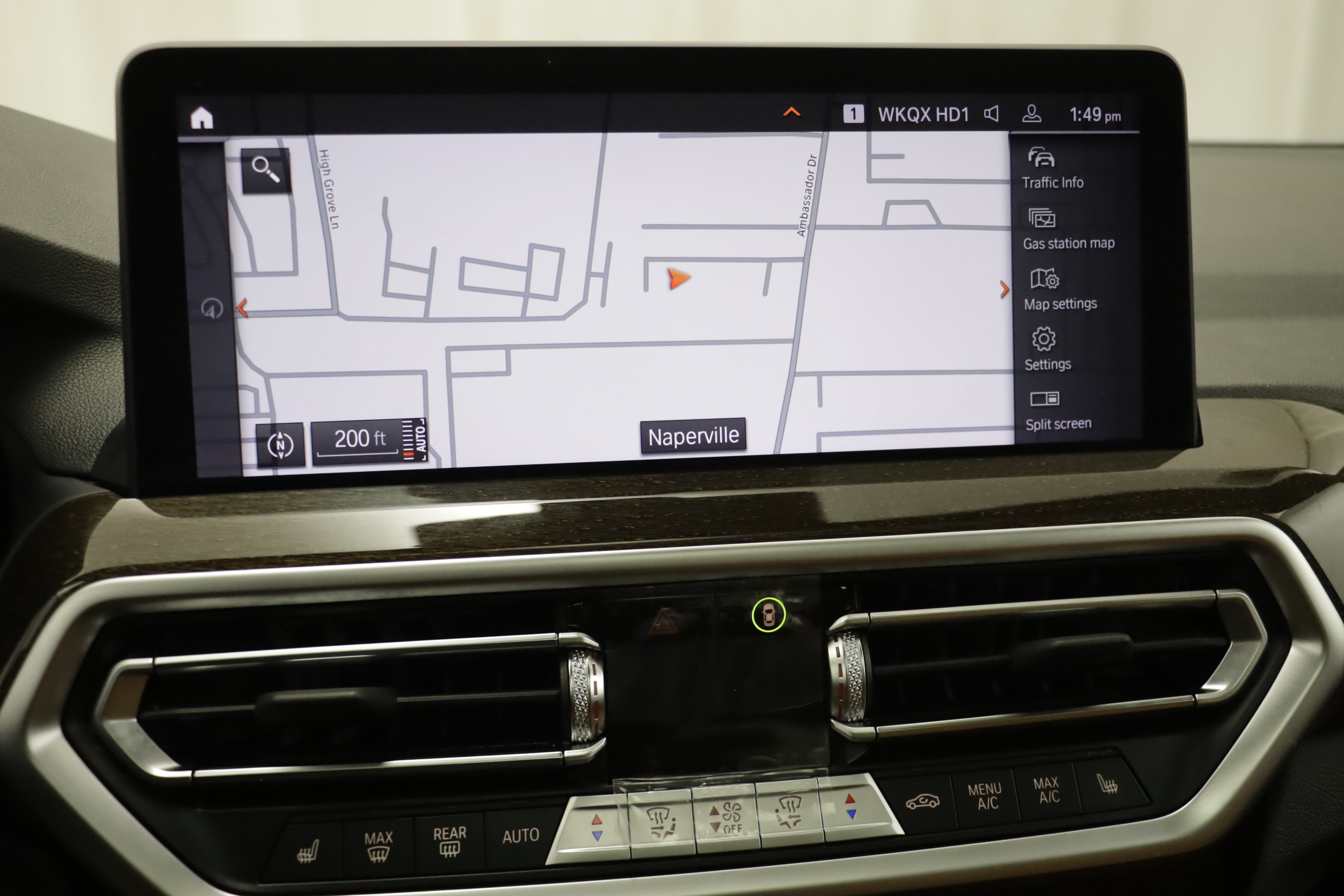 Used 2023 BMW X3 xDrive30i w/ Premium Package w/ZPA AWD/4WD image 9