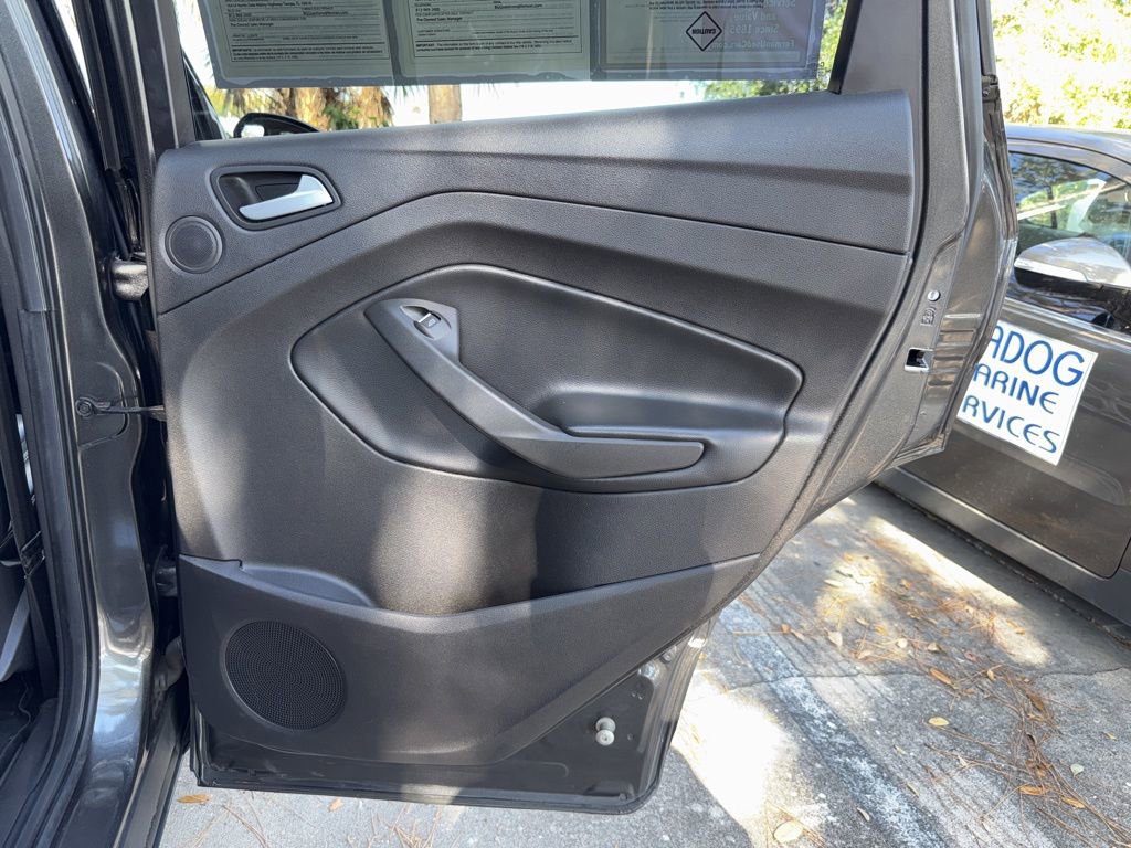 Used 2017 Ford Escape Titanium image 20