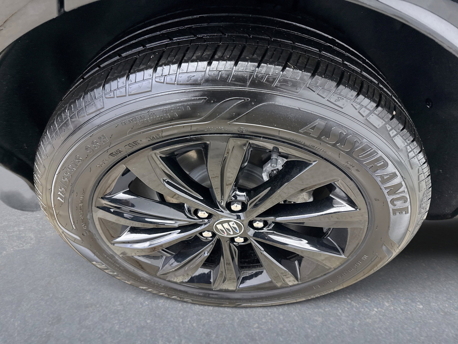 Used 2024 Buick Envista Sport Touring w/ Convenience I Package image 20