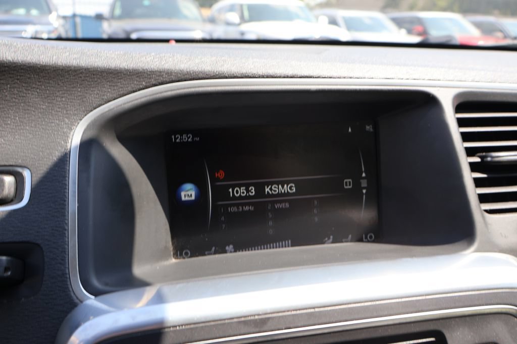 Used 2016 Volvo S60 T5 Premier FWD image 25