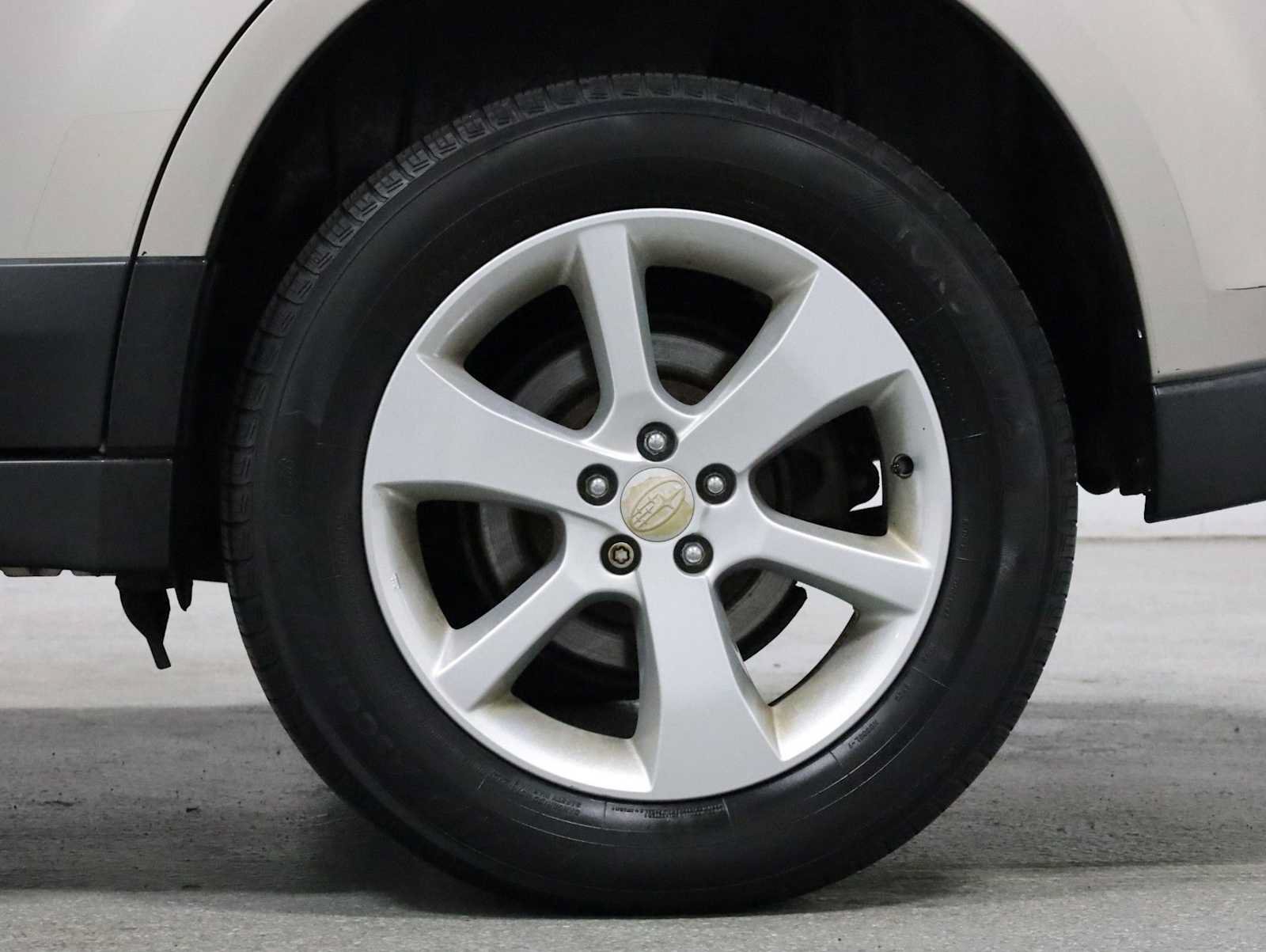 Used 2014 Subaru Outback 2.5i Premium AWD/4WD image 35