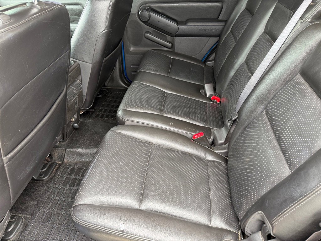 Used 2010 Ford Explorer Sport Trac Limited image 12