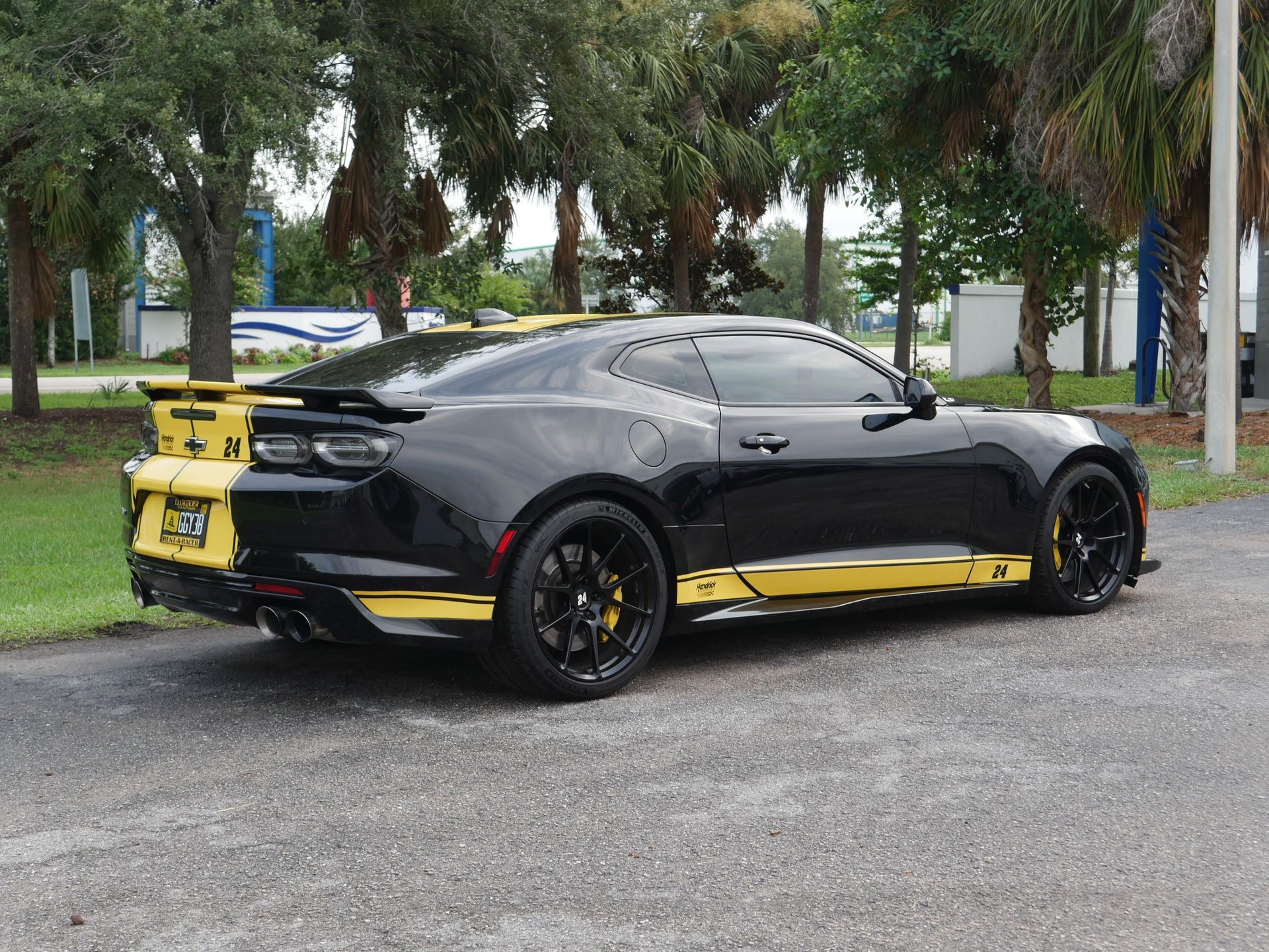 Used 2020 Chevrolet Camaro ZL1 RWD image 42