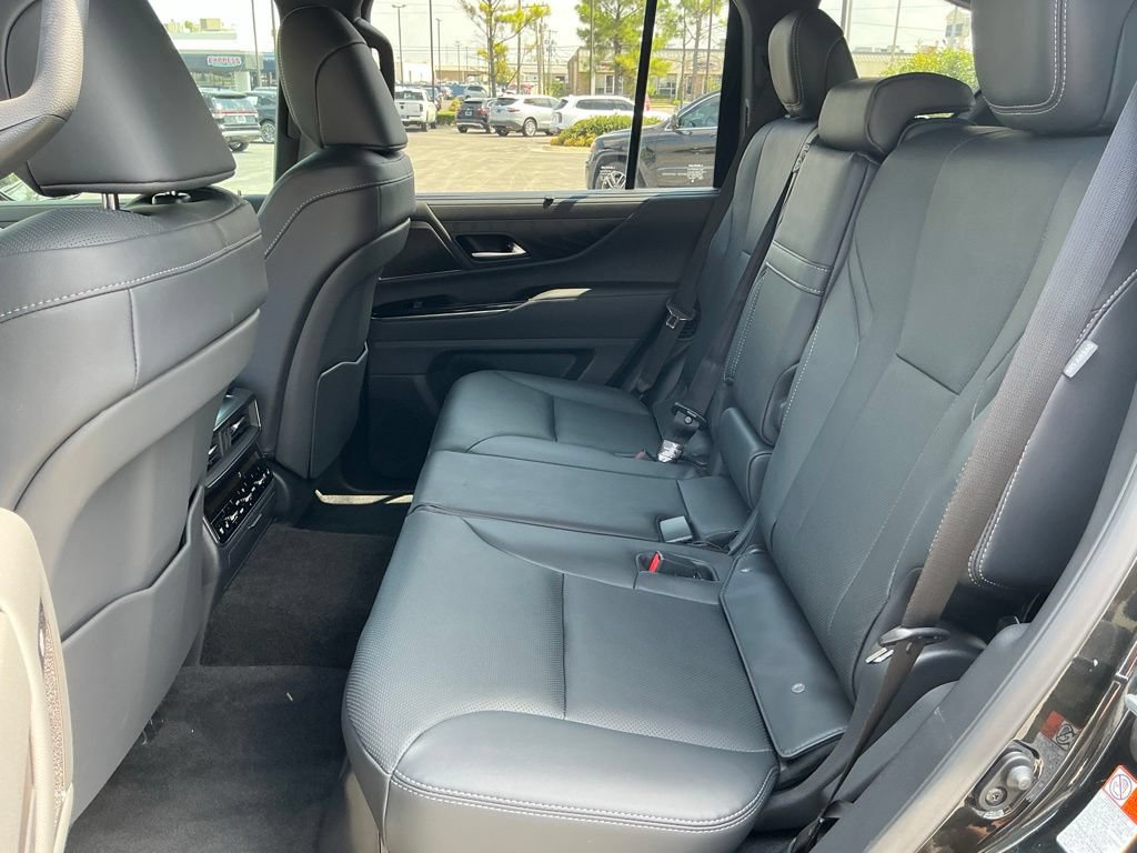 New 2026 Lexus LX 700h Luxury AWD/4WD image 14