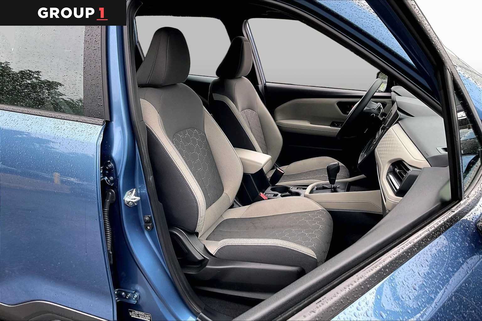Used 2025 Subaru Forester AWD/4WD image 9