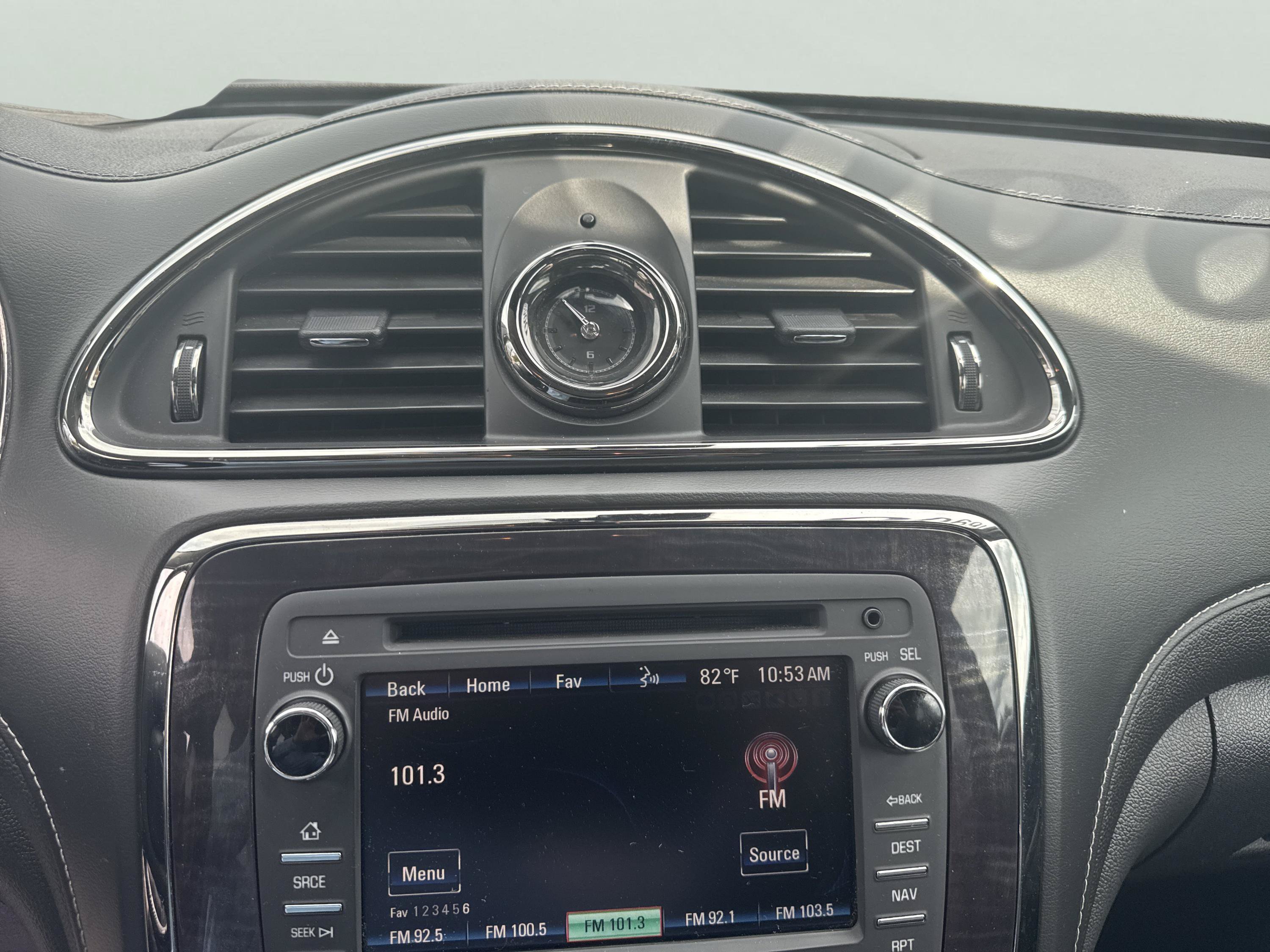 Used 2017 Buick Enclave Premium w/ Experience Buick Package FWD image 17