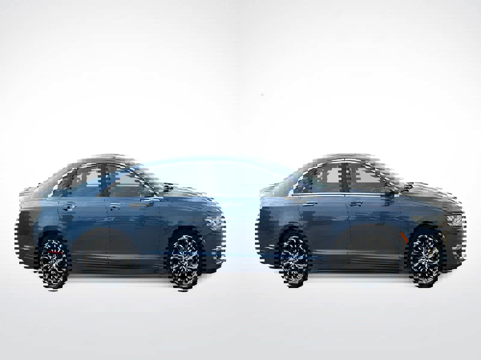 Used 2019 Lincoln MKZ Reserve w/ Reserve Plus Package image 9