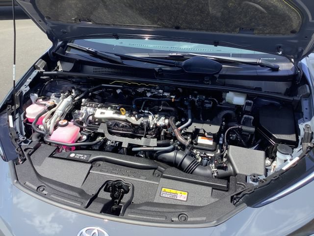 Used 2026 Toyota Prius Plug-In Hybrid FWD image 40