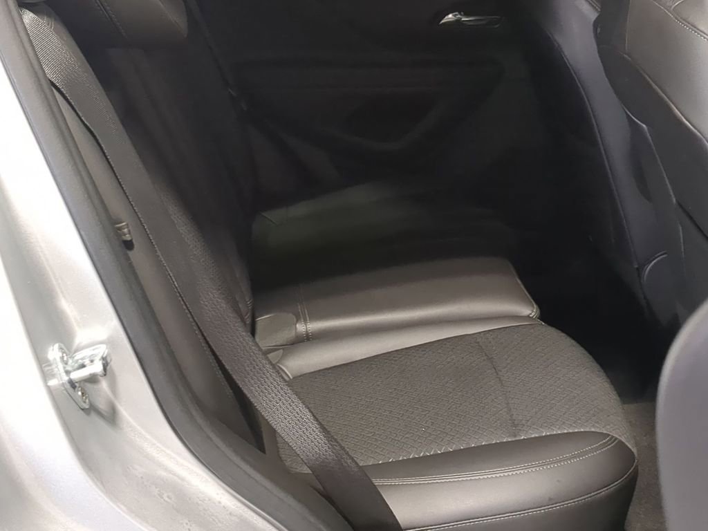 Used 2022 Buick Encore Preferred w/ Safety Package AWD/4WD image 24