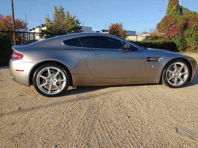Used 2007 Aston Martin V8 Vantage Coupe image 20