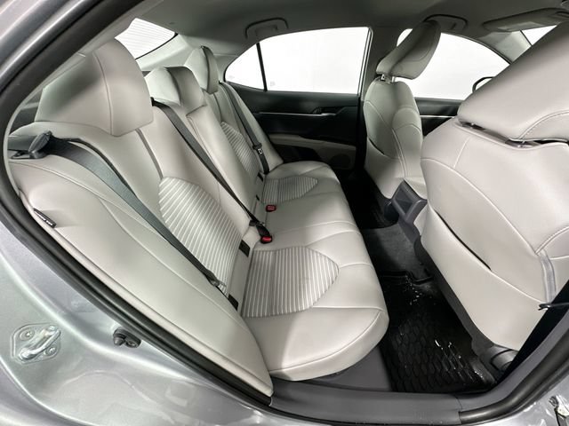 Used 2022 Toyota Camry SE FWD image 25