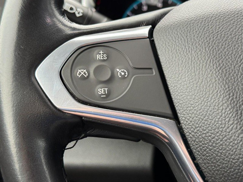 Used 2021 Chevrolet Traverse LT FWD image 18