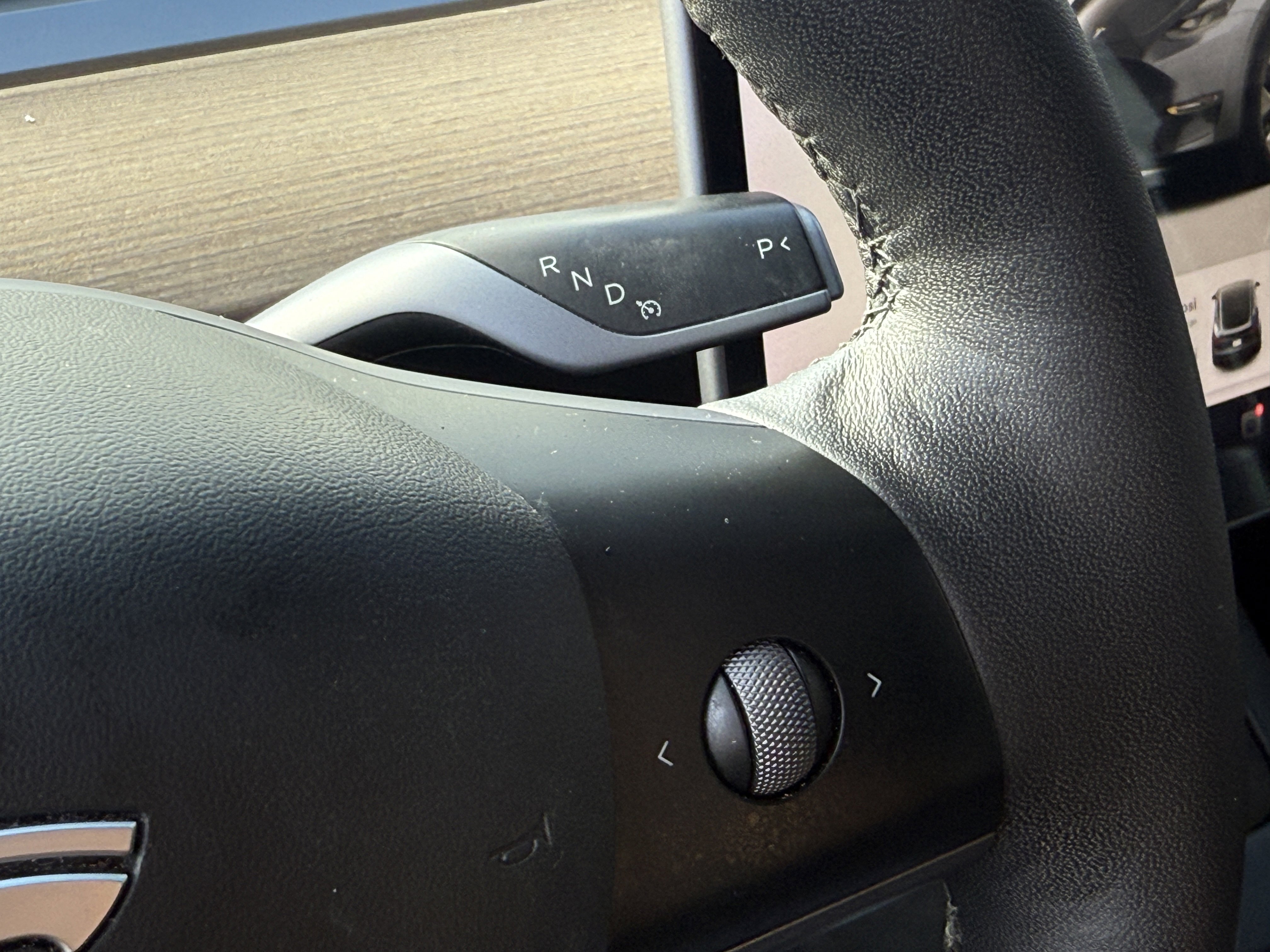 Used 2022 Tesla Model Y Performance image 17