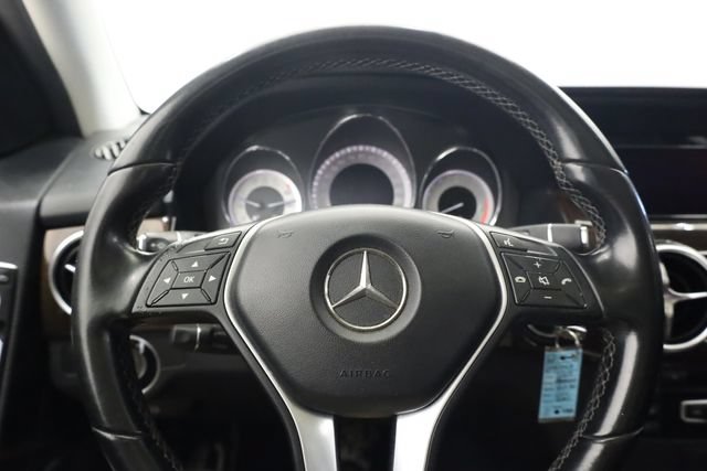 Used 2015 Mercedes-Benz GLK 350 4MATIC image 17