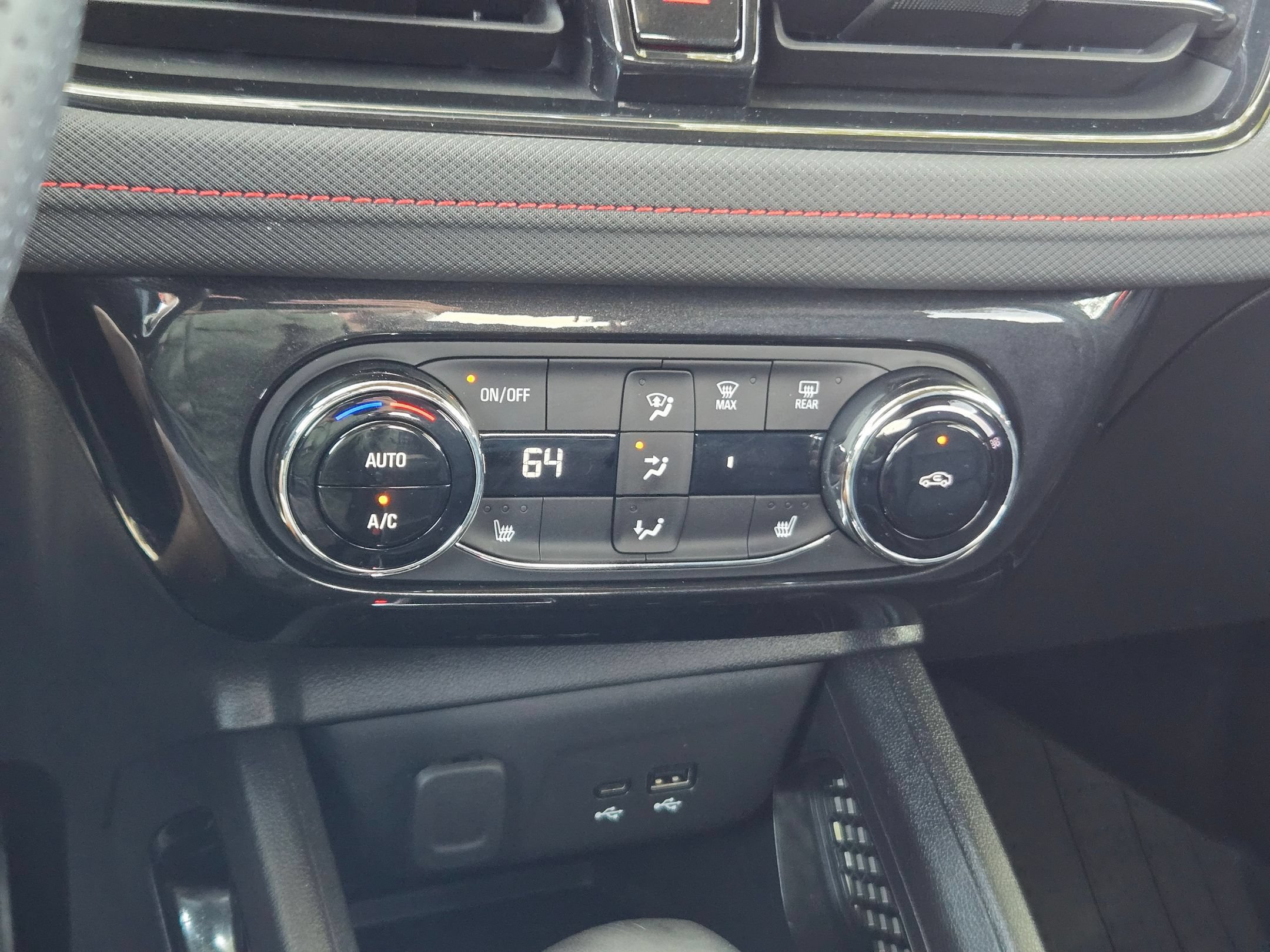 Certified 2025 Chevrolet TrailBlazer RS w/ Convenience Package FWD image 17